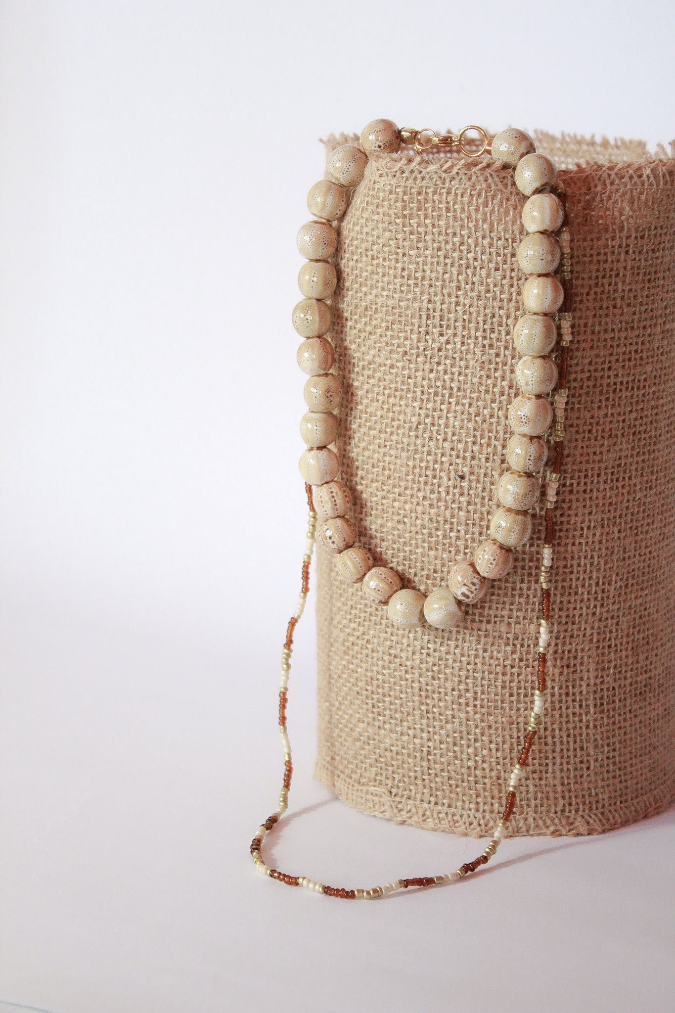 MOYMO_Collar Abril Beige